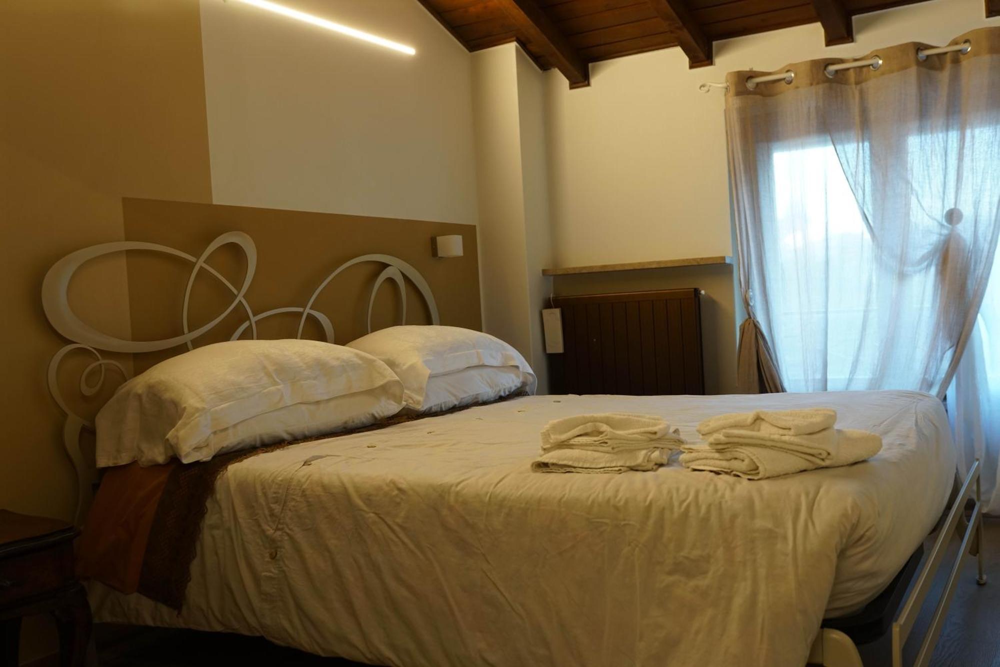 Vila Portola La Vecchia Dimora Roncola Exteriér fotografie